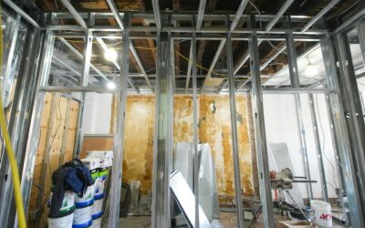 Hoe je bij een verbouwing voorkomt dat de oprit en tuin meer schade oplopen dan nodig