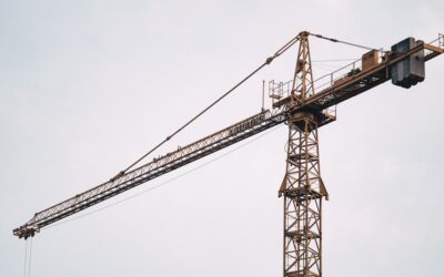 Top 10 aanbieders van kleine hijskranen en glasliften in Nederland